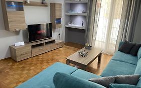 Liby'S Luxury Apartmemt